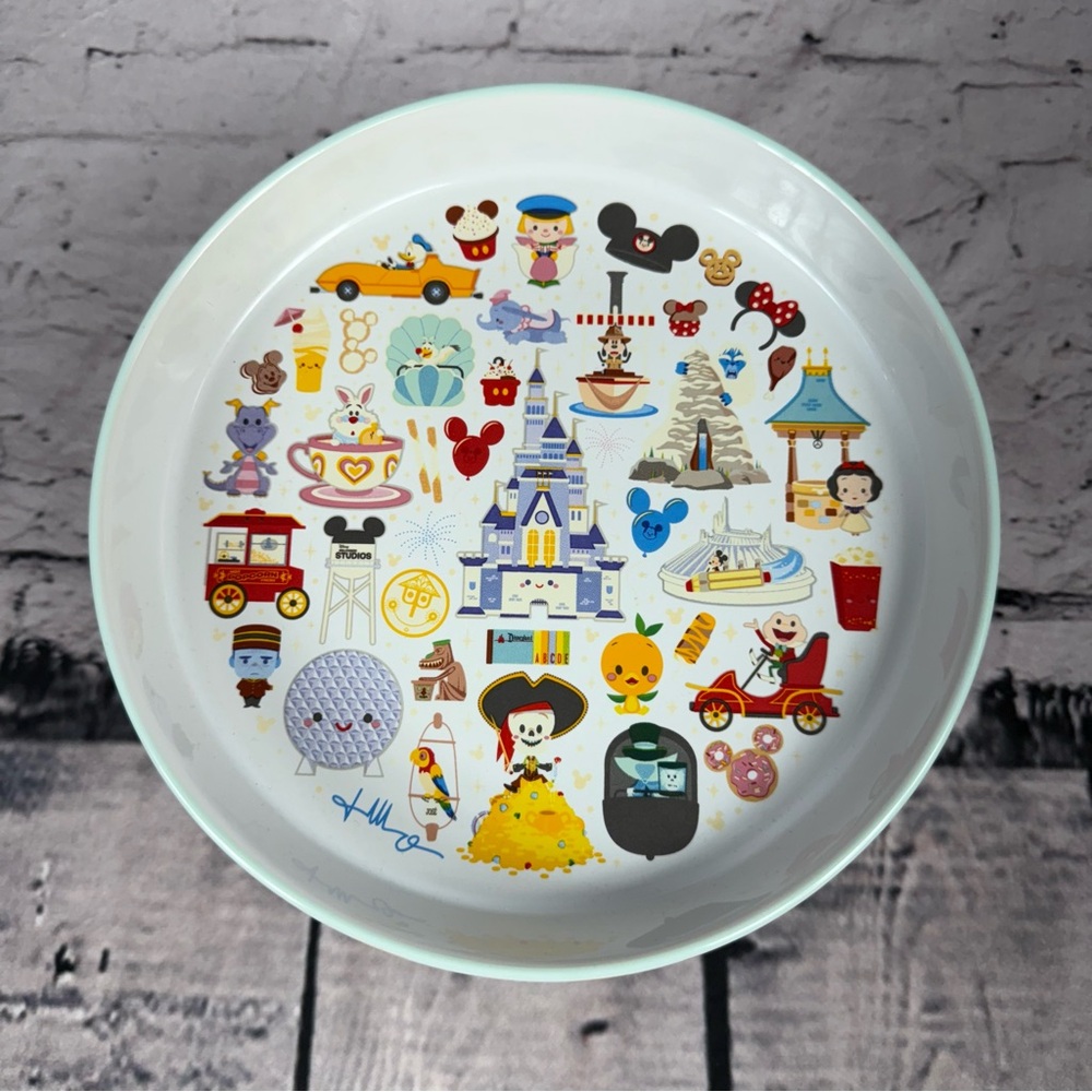 Disney Parks Jerrod Maruyama Cake Plate Stand for ~7” Cakes Characters Art New